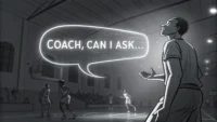 농구 코트 위에 "Coach, can I ask..."라는 영어 표현이 적힌 빛나는 말풍선이 떠 있는 이미지, 스포츠 관련 영어 표현 학습 컨셉.